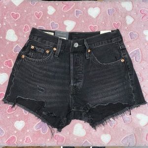 501 Levi’s Shorts